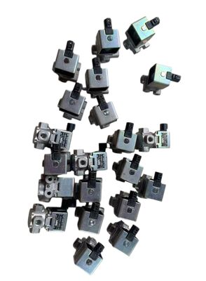 قطعات کامیون ژاپنی شیر مغناطیسی 1-82563602-0 برای ISUZU FVR34 6HK1 6HK1T ISUZU PARTS